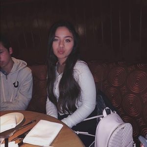 Meet your Posher, Linda